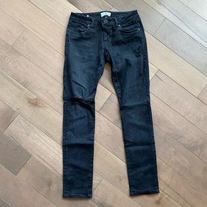 Cabi black Distressed Slim boyfriend Jeans